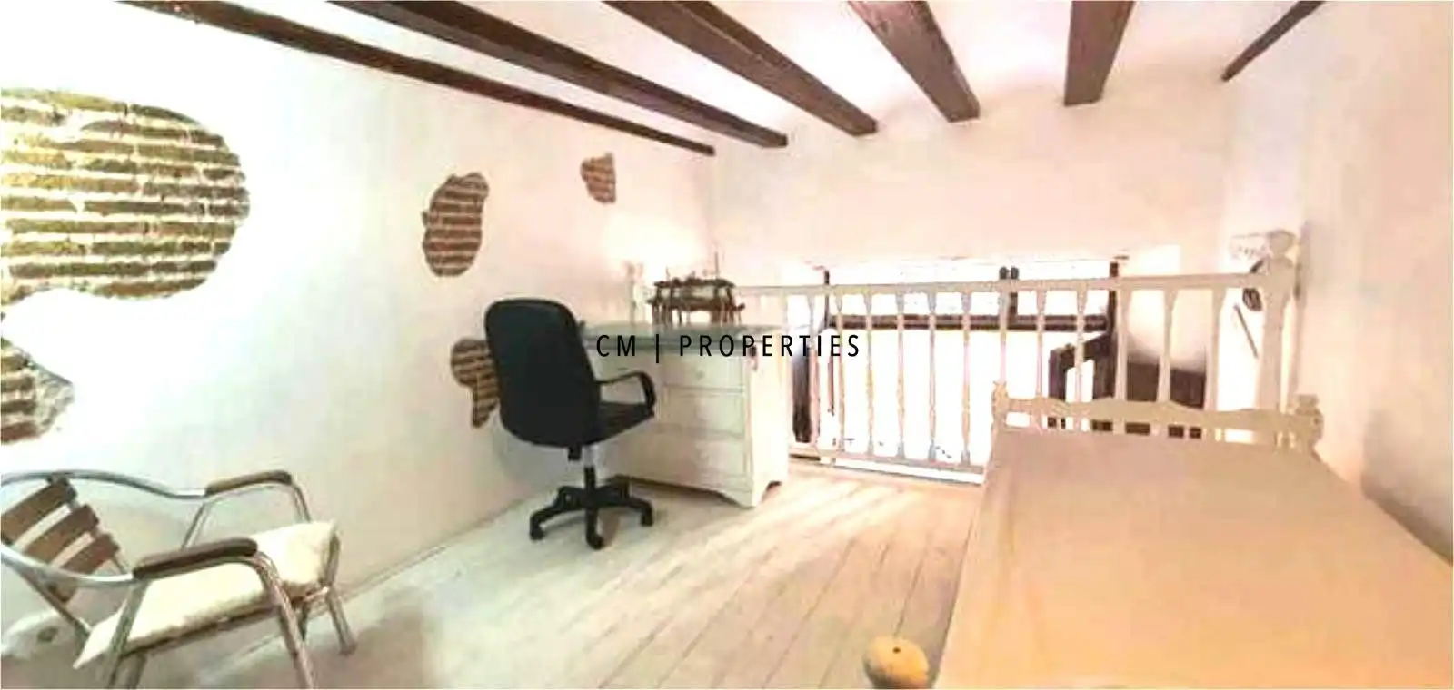 Houses for sale in Valencia  with Furnished