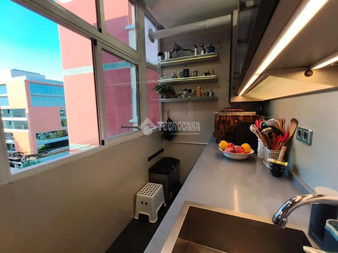 Cocina de Piso en venta en Madrid