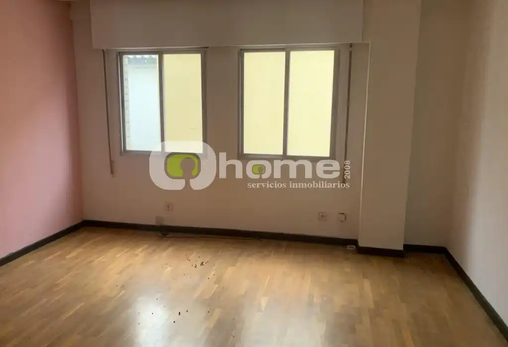 Office space with lift for sale in Casco Antiguo, imagen 3