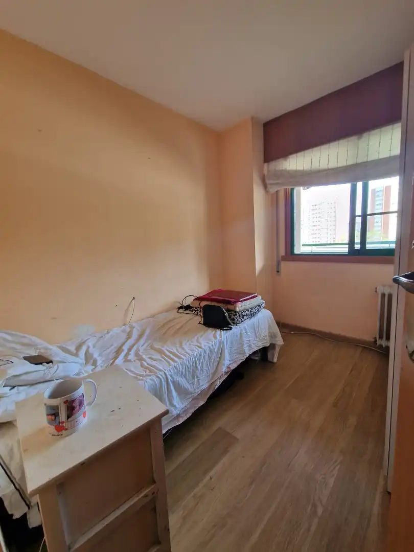 Bedroom of Flat for sale in Montcada i Reixac  with Air Conditioner, Heating and Storage room
