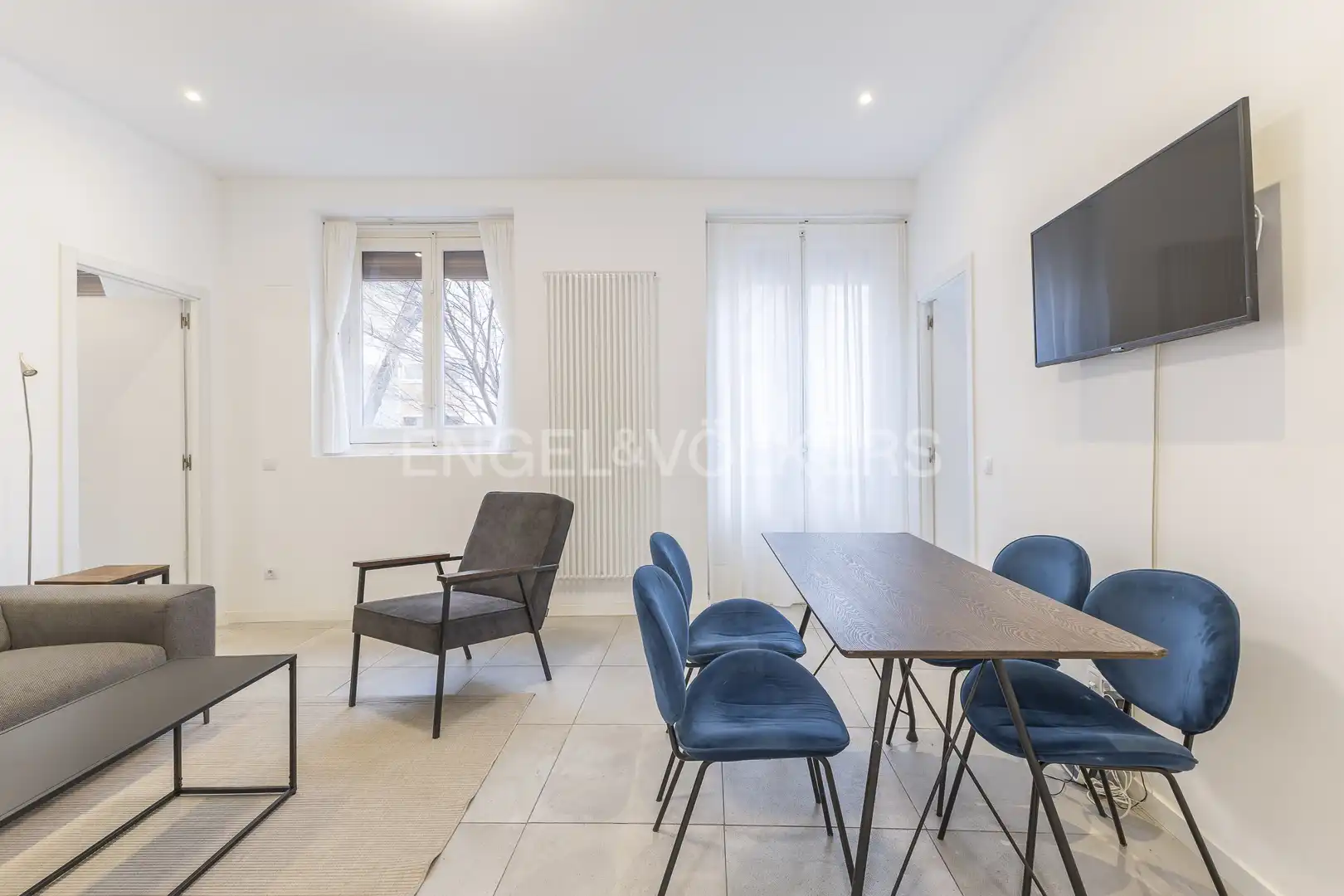 Exterior view of Flat for rent in Madrid  with Air Conditioner, Heating and Furnished
