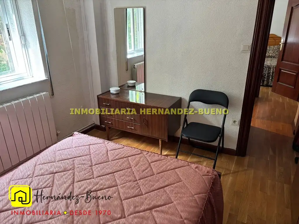 Habitación de Piso en venta en Salamanca con Calefacción, Trastero y Amueblado