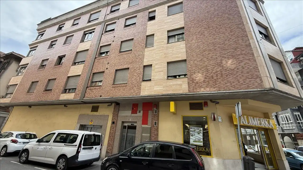 Individual en venta en PABLO IGLESIAS