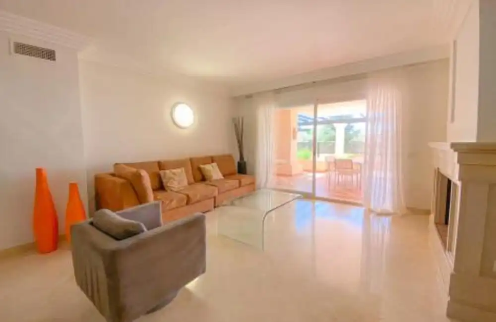 Apartament amb piscina en venda a Nueva Andalucía, imagen 24