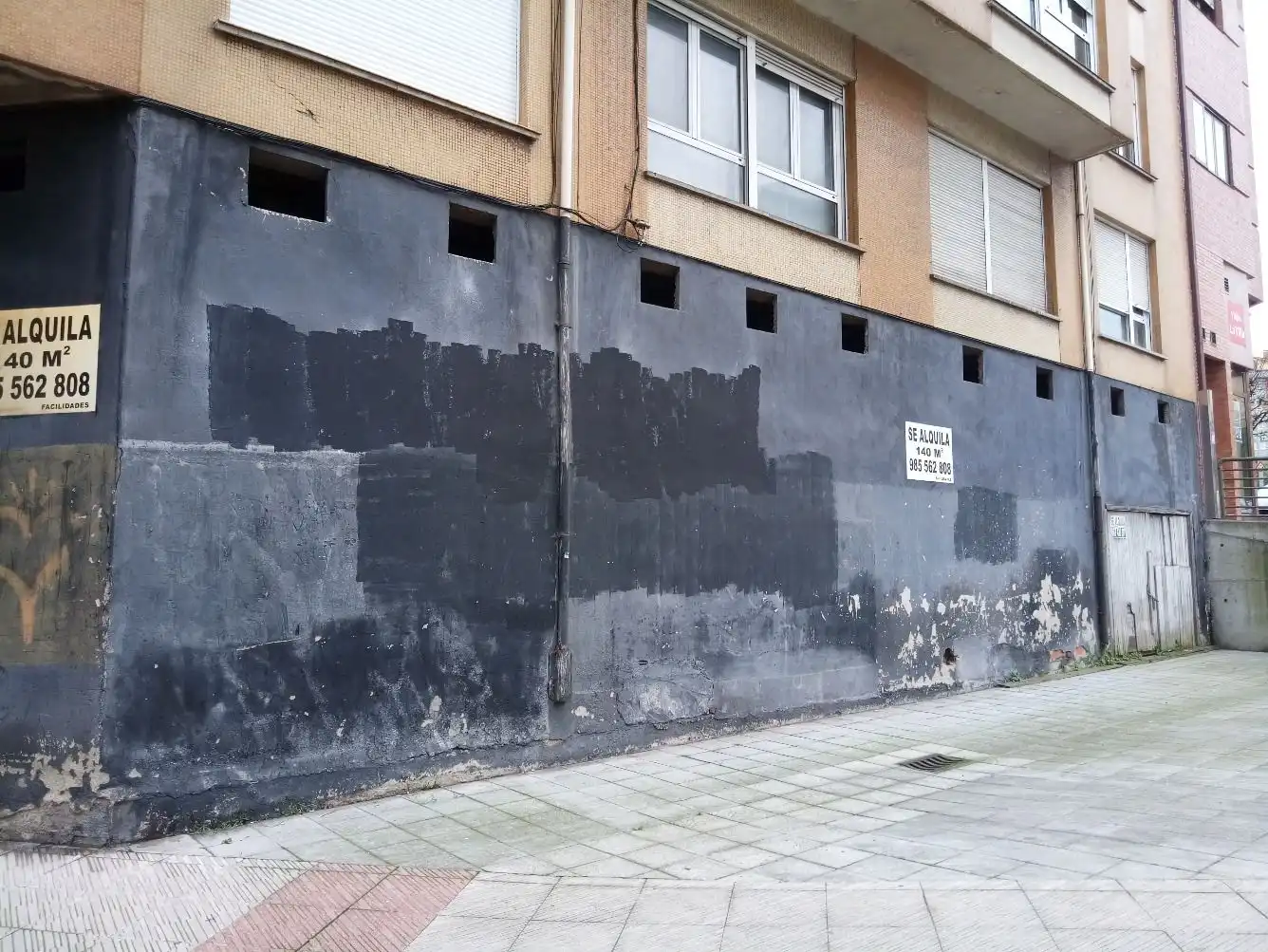 Vista exterior de Local de lloguer en Avilés