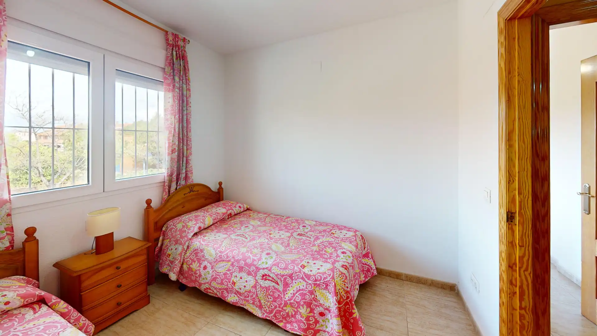 Habitación de Casa o chalet en venta en Alicante / Alacant con Aire acondicionado, Jardín privado y Terraza