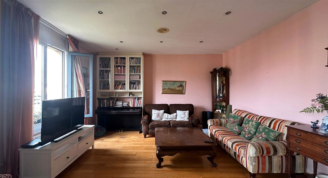 Living room of Duplex for sale in  Barcelona Capital  with Air Conditioner, Heating and Terrace