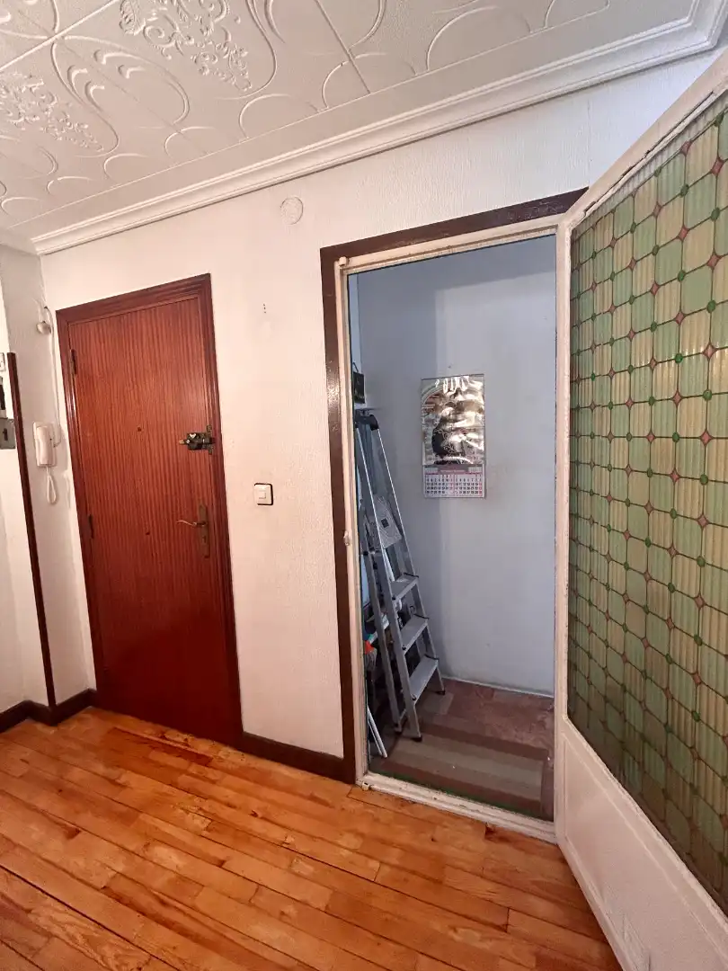 Flat with terrace for sale in Beraun - Pontika, imagen 5