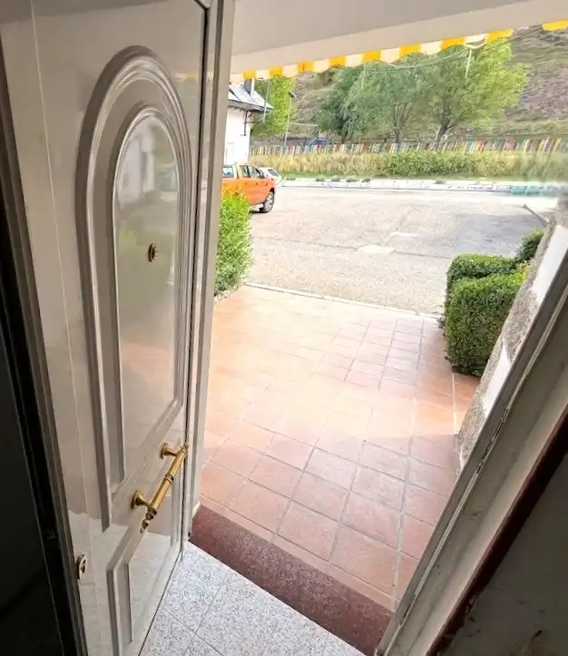 Casa adosada en venta en Matallana de Torío, León