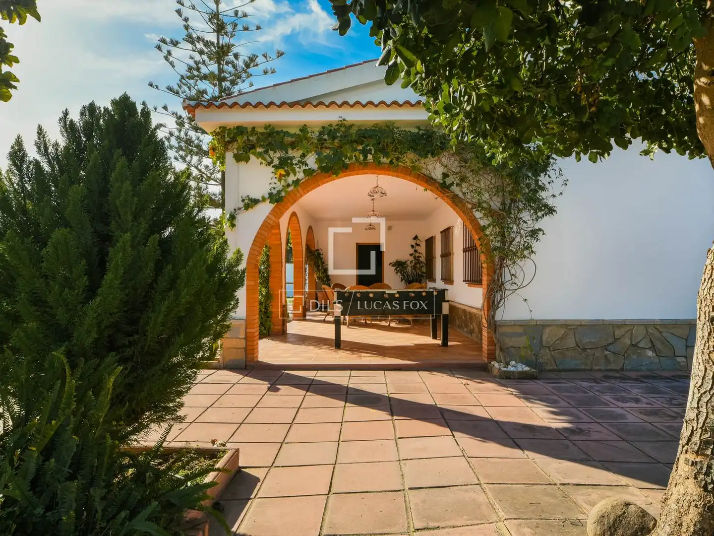 Terrassa de Casa o xalet en venda en Málaga amb Aire condicionat, Calefacció i Jardí privat