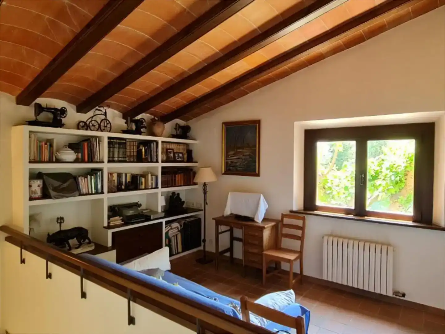 Sala d'estar de Finca rústica en venda en Cassà de la Selva amb Balcó