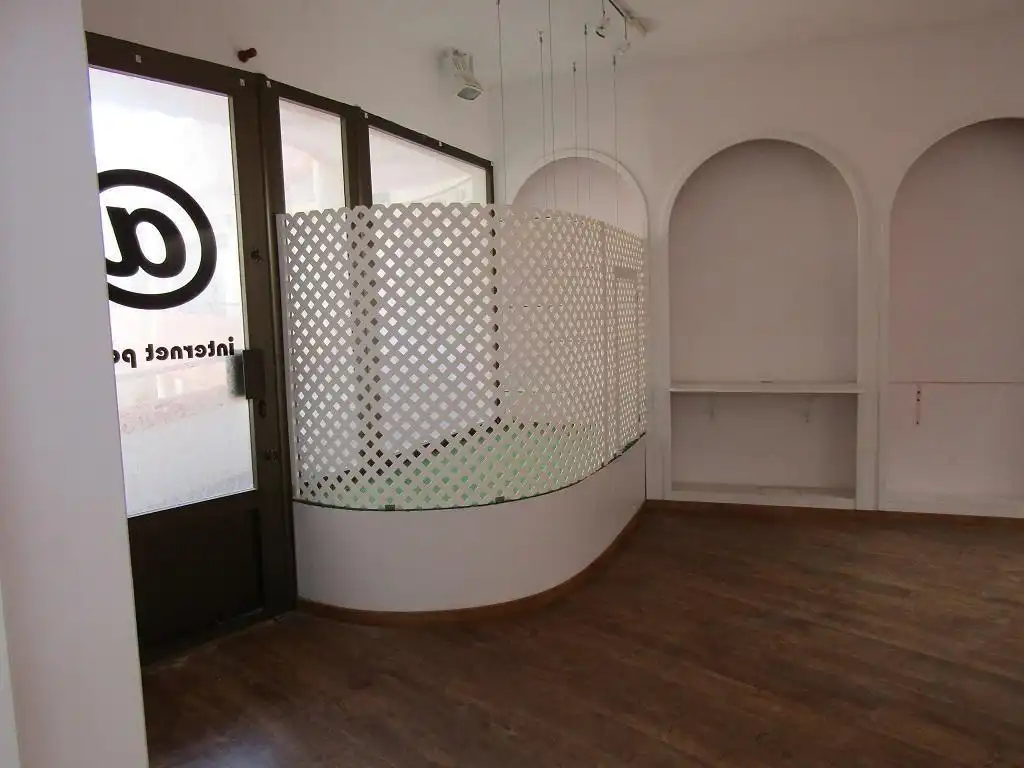 Local comercial en venda a Av Los Delfines, imagen 9