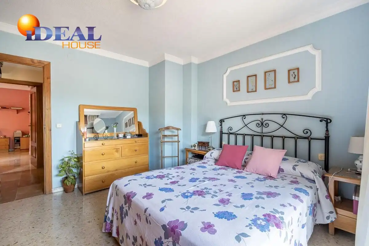Villa mit Pool zum Verkauf in Pinos Genil, imagen 17