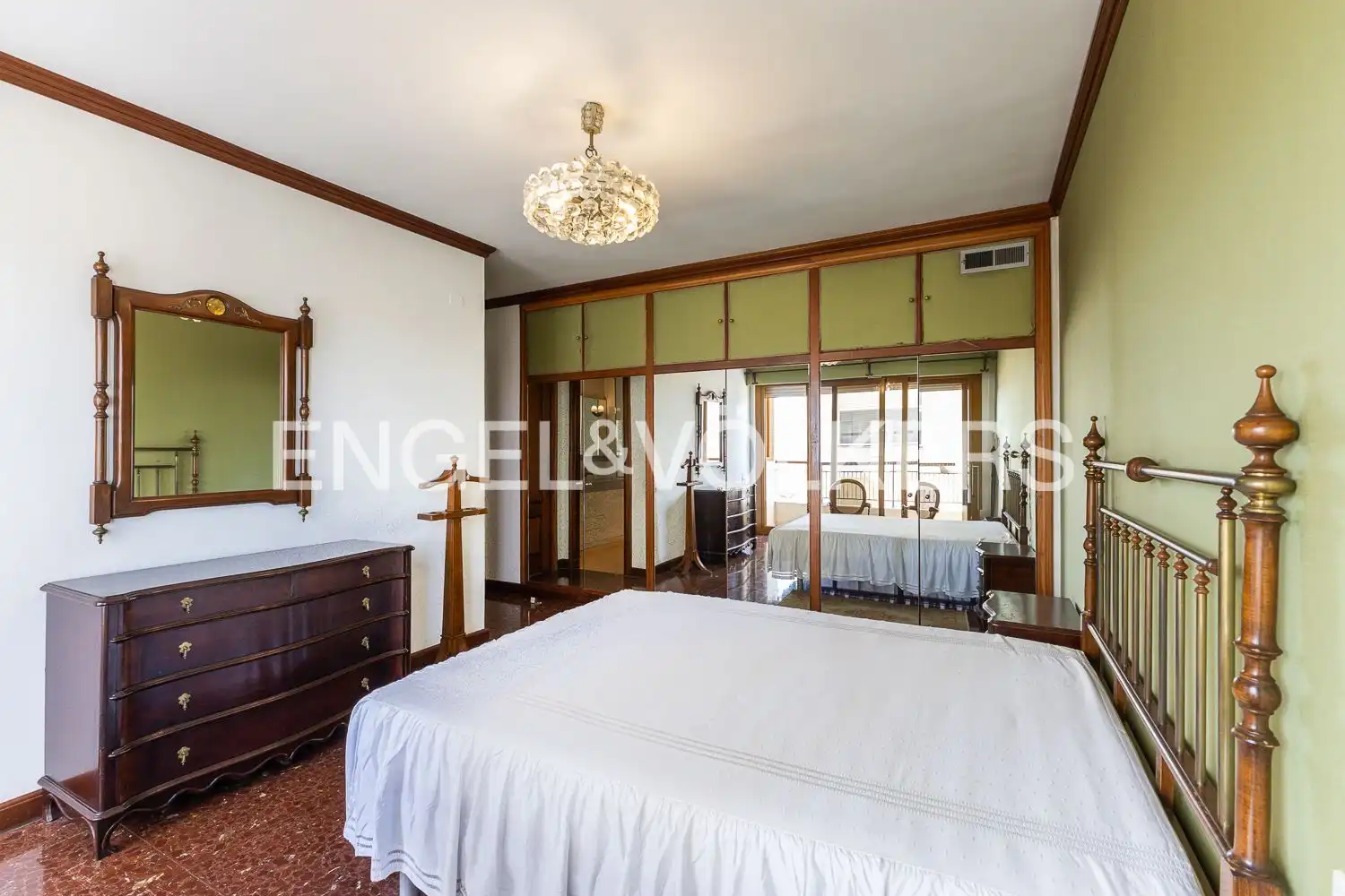 Habitación de Piso en venta en Gandia con Calefacción, Trastero y Amueblado