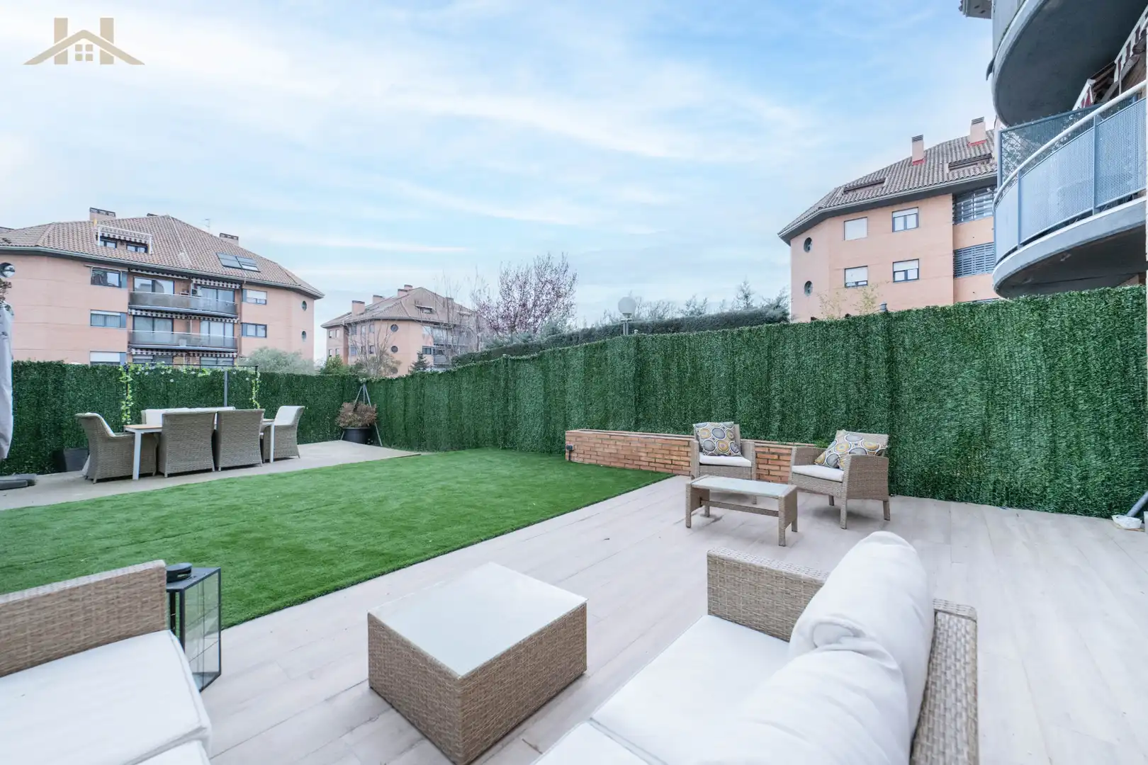 Terrassa de Pis en venda en Boadilla del Monte amb Aire condicionat, Calefacció i Jardí privat