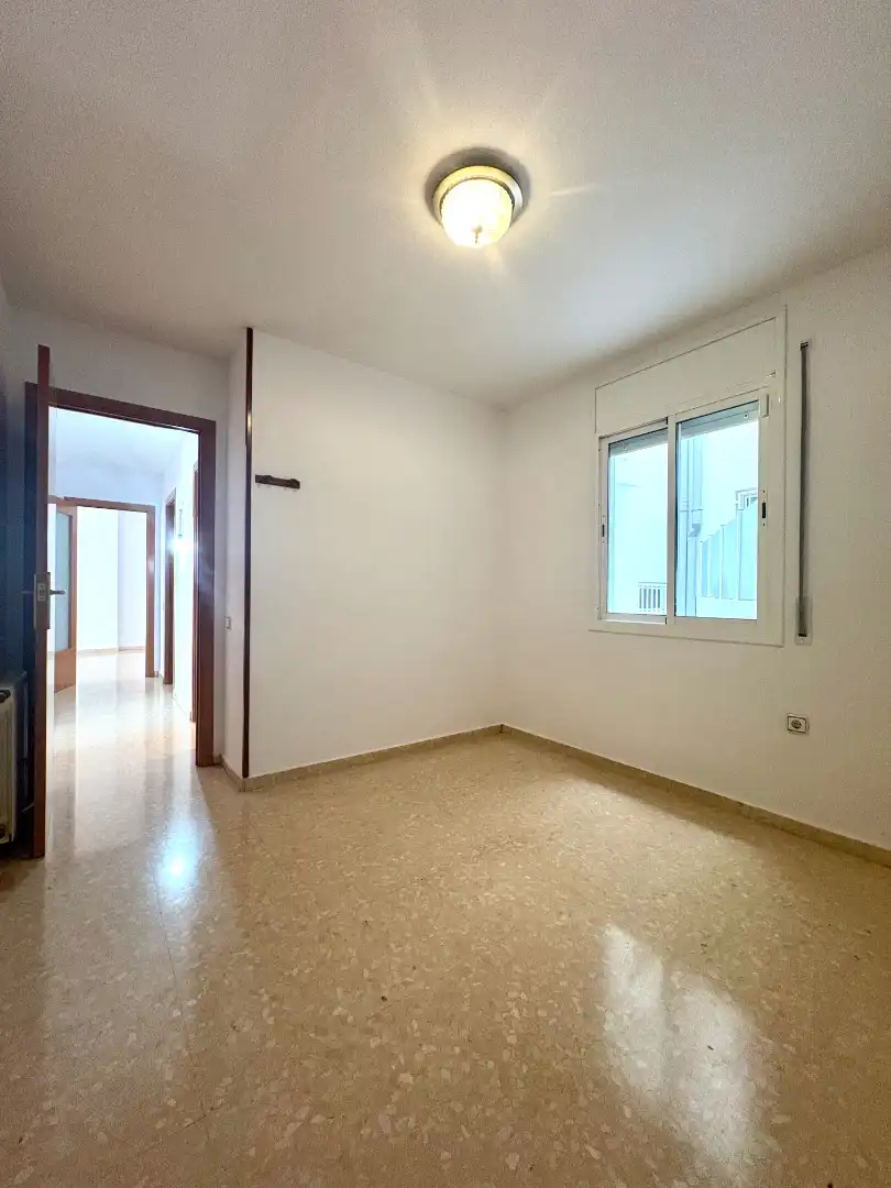 Bedroom of Flat for sale in Terrassa  with Heating, Terrace and Oven