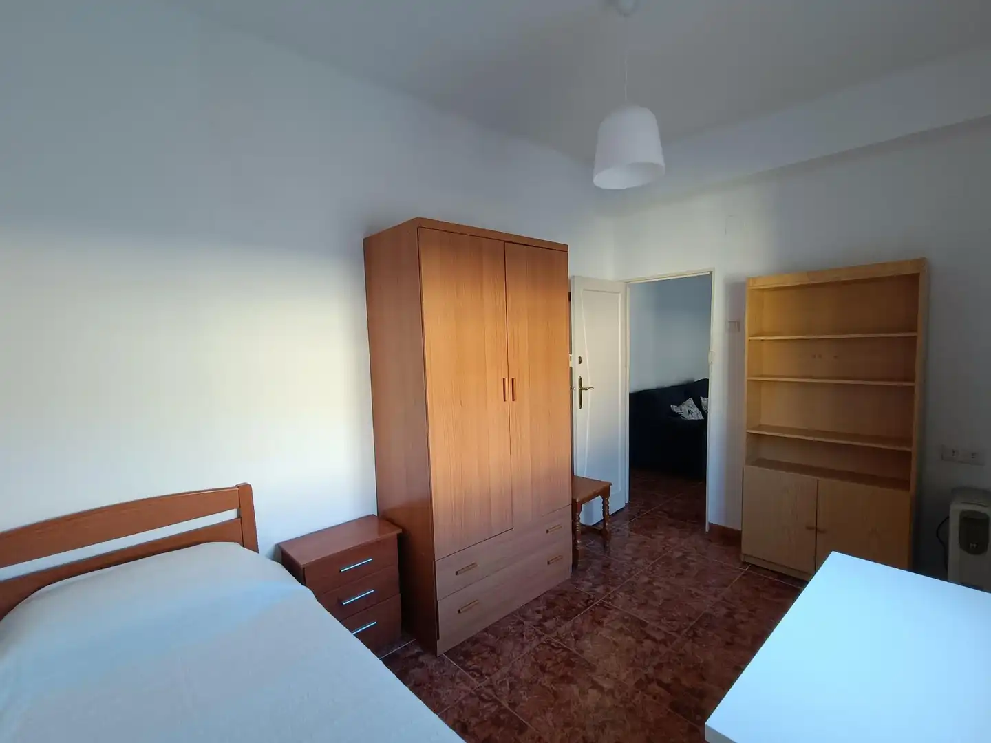 Flat for rent in Calle Calle de la Paloma, 9, Pajaritos