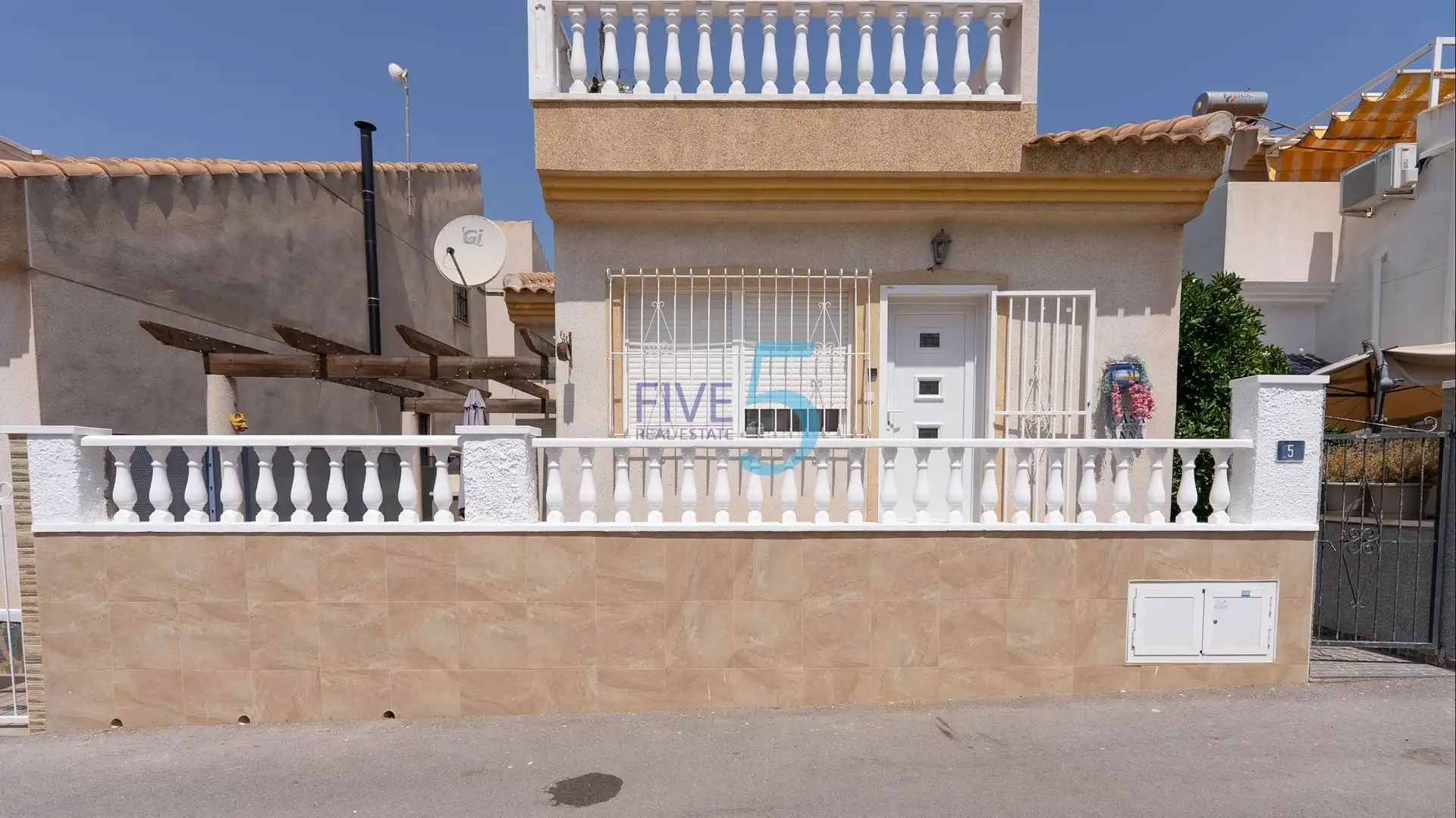Exterior view of Houses for sale in Rojales  with Air Conditioner, Heating and Terrace