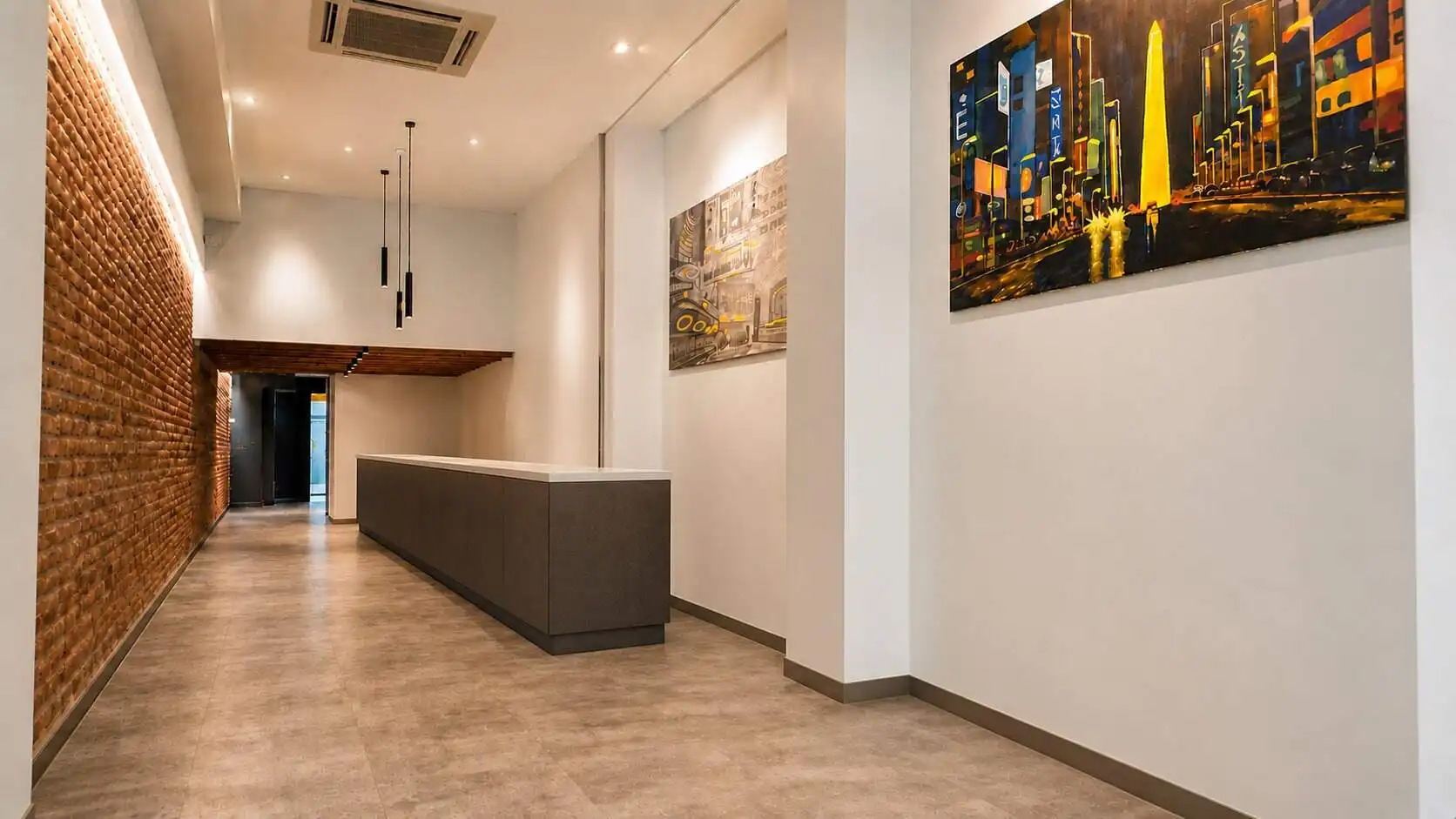 Local comercial en traspaso en Carrer del Comte Borrell, imagen 2