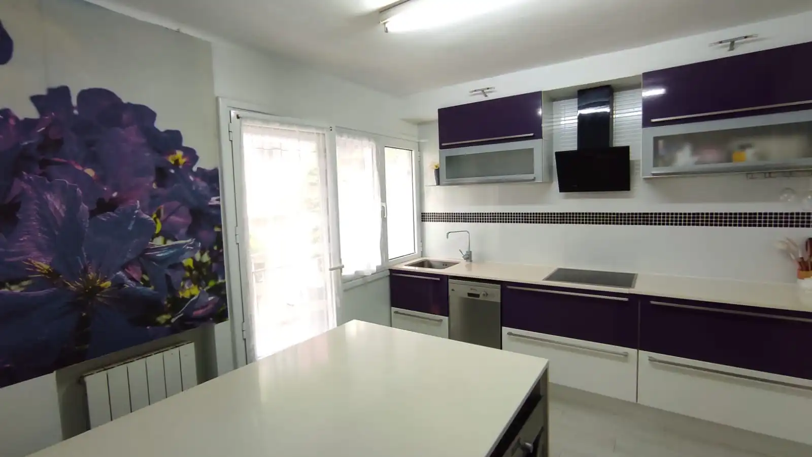 Cocina de Piso en venta en Ermua con Calefacción, Trastero y Amueblado