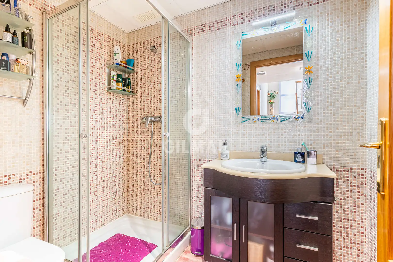 Badezimmer von Einfamilien-Reihenhaus zum Verkauf in Arroyomolinos (Madrid) mit Heizung, Privatgarten und Schwimmbad
