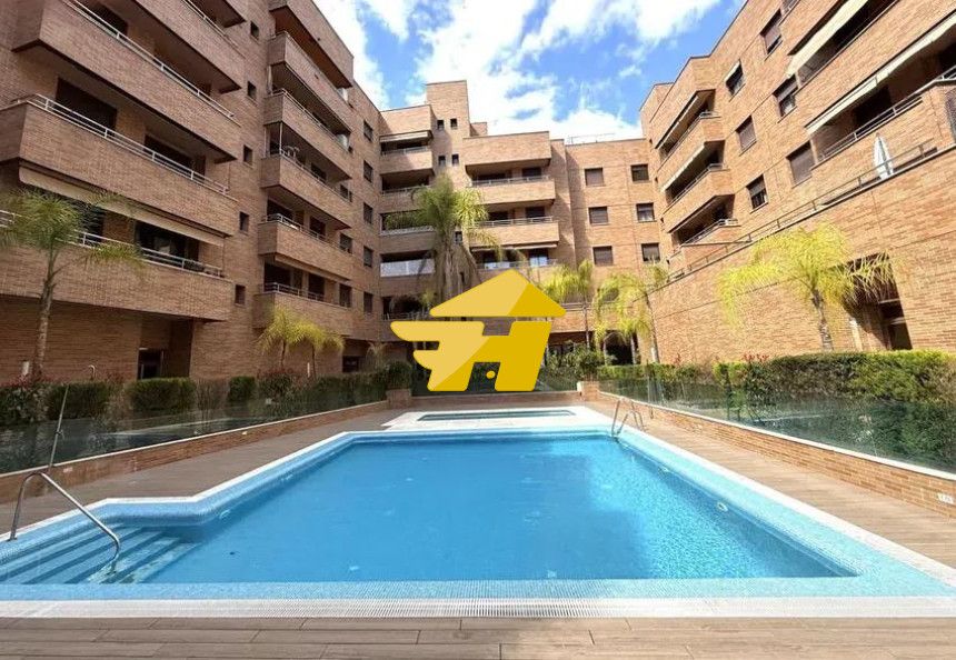 Swimming pool of Flat for sale in  Córdoba Capital  with Air Conditioner, Swimming Pool and Furnished
