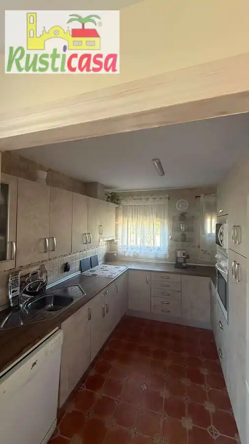 Cocina de Casa o chalet en venta en Linares con Aire acondicionado, Jardín privado y Terraza