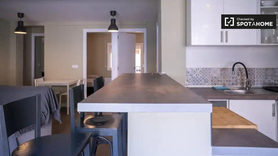 Cocina de Piso de alquiler en Valencia con Aire acondicionado, Calefacción y Amueblado