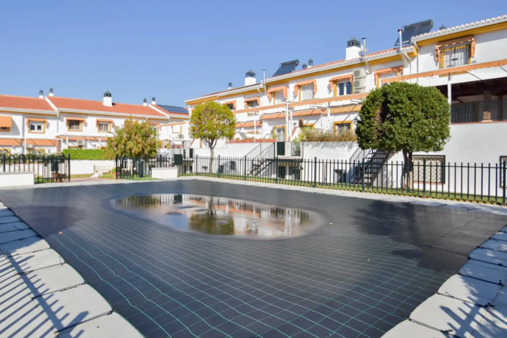 Piscina de Casa o chalet de alquiler en Cájar