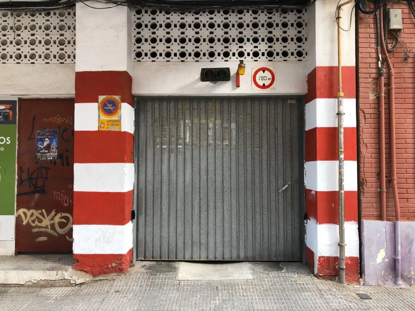 Außenansicht von Garage zur Miete in Cartagena