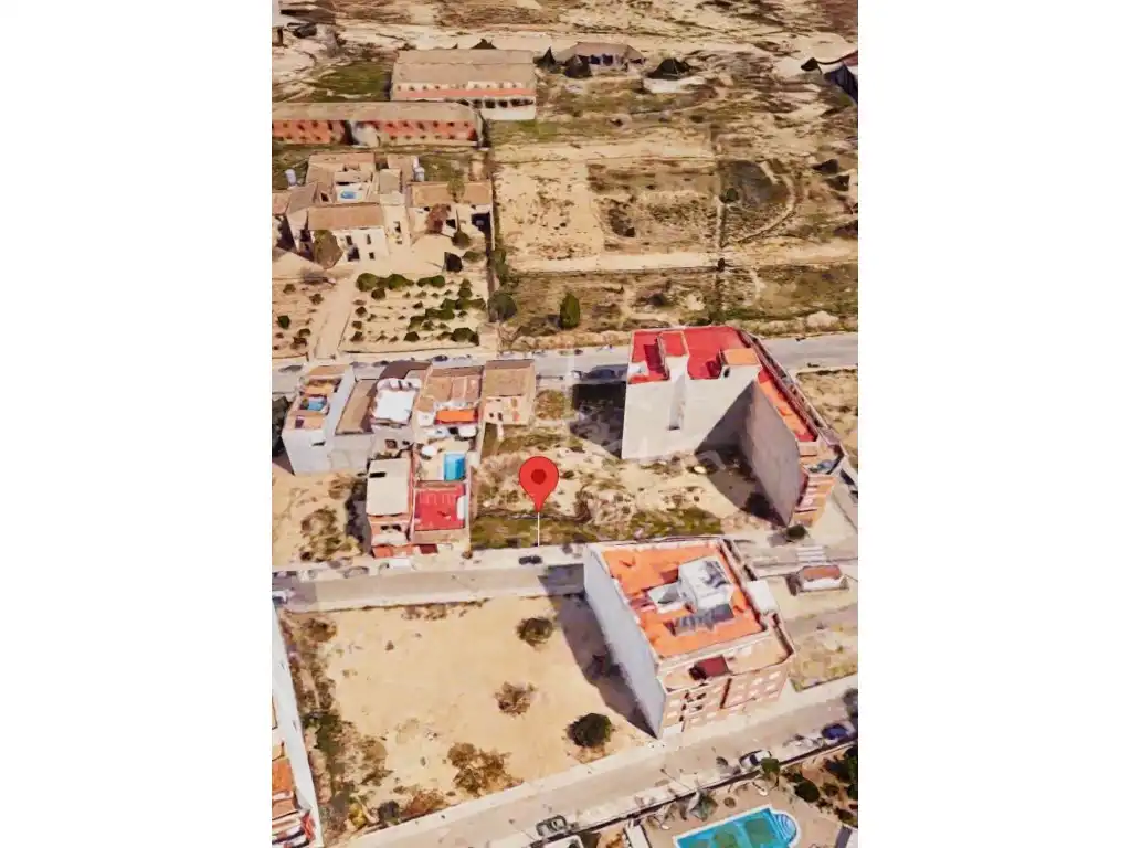 Terreny residencial en venda a Montserrat