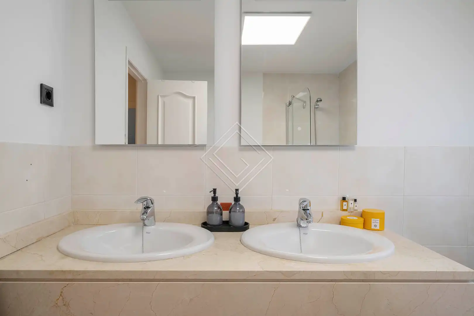 Semi-detached house with pool for sale in Moncloa - Aravaca, imagen 33