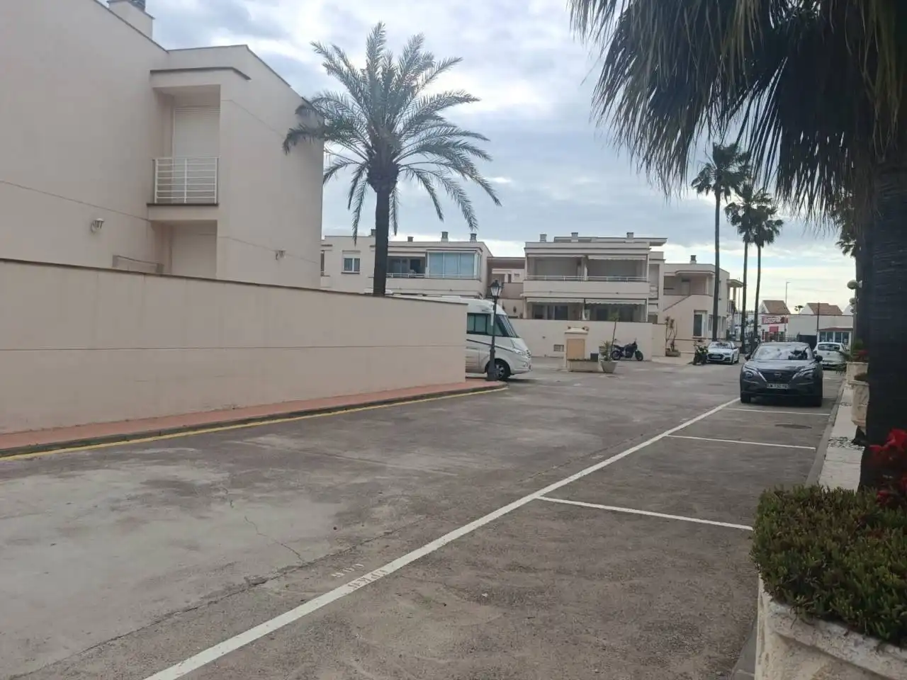 Parking of Flat for sale in Vinaròs  with Private garden, Terrace and Furnished