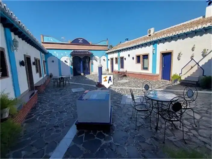 Local en venta en Luque con Aire acondicionado y Internet