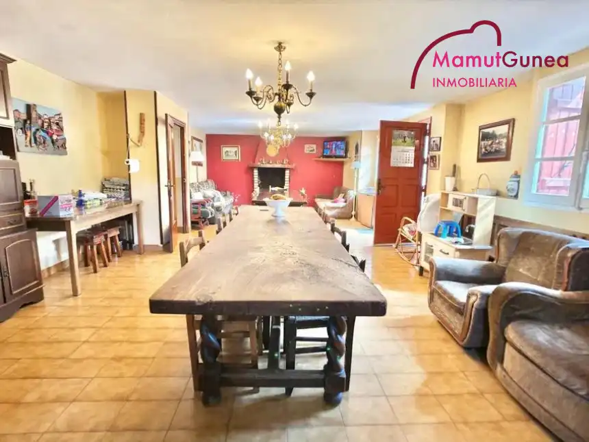 Comedor de Finca rústica en venta en Goizueta