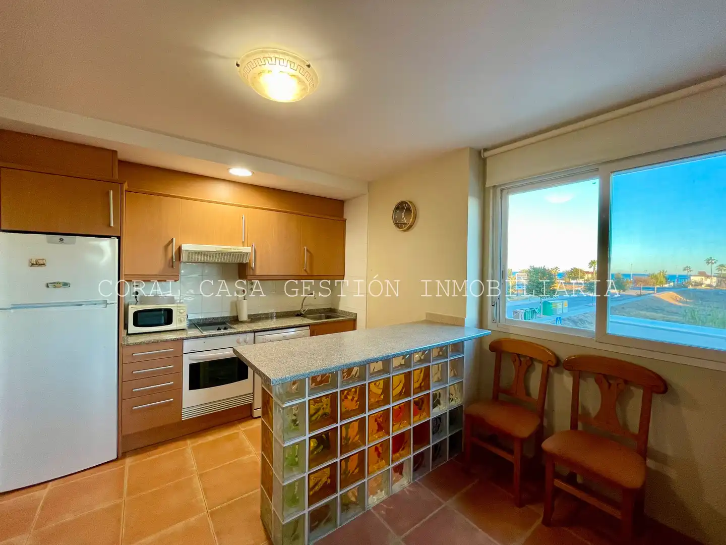 Apartamento de alquiler en V-01, Almenara