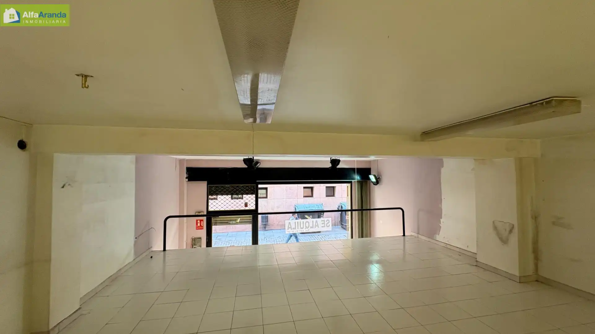 Business premises for sale in Calle de Josefina Arias de Miranda, imagen 9