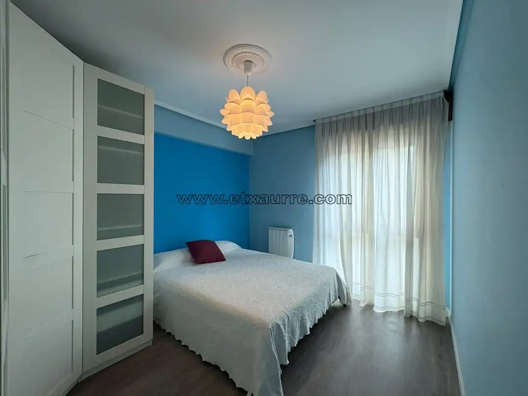 Habitación de Piso en venta en Laudio / Llodio con Calefacción, Amueblado y Balcón