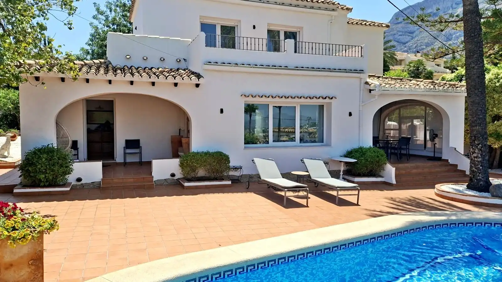 House with pool for sale in de la Galera