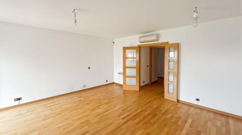 Foto 4 de Piso en venta en Embalse de Navacerrada, Ensanche de Vallecas - La Gavia, Madrid Capital