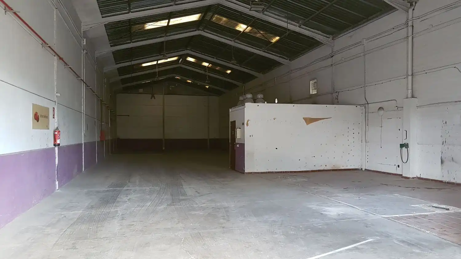 Industrial buildings for rent in La Algaba