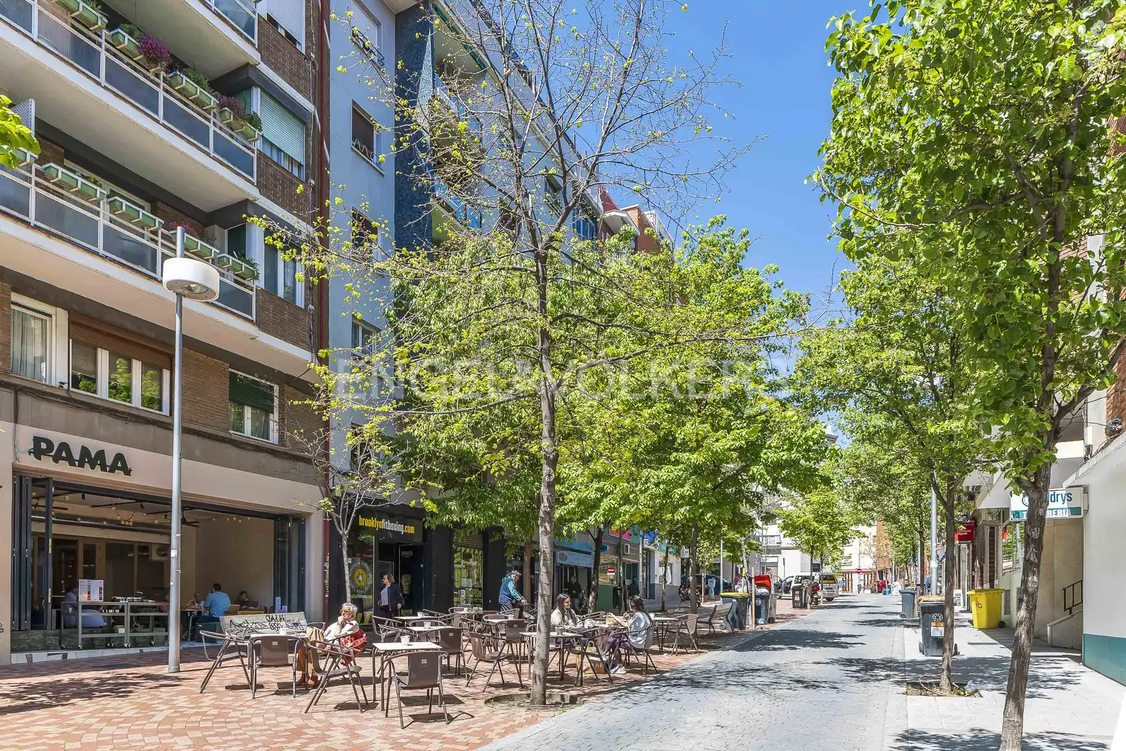 Außenansicht von Wohnung zur Miete in Madrid mit Klimaanlage, Heizung und Schwimmbad