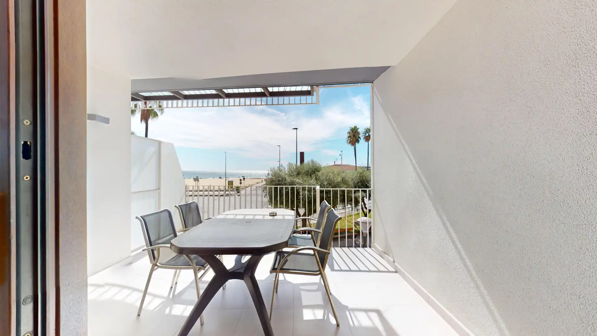 Apartment with terrace for sale in Carrer del Consolat de Mar 90, imagen 8