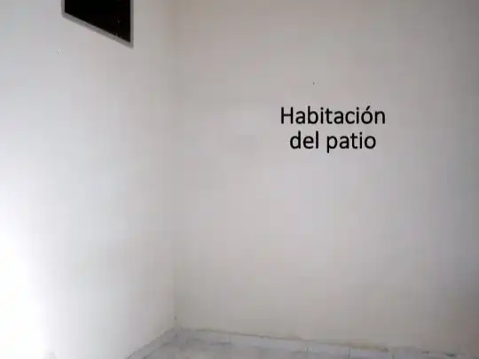 Terrassa de Local en venda en Madrid