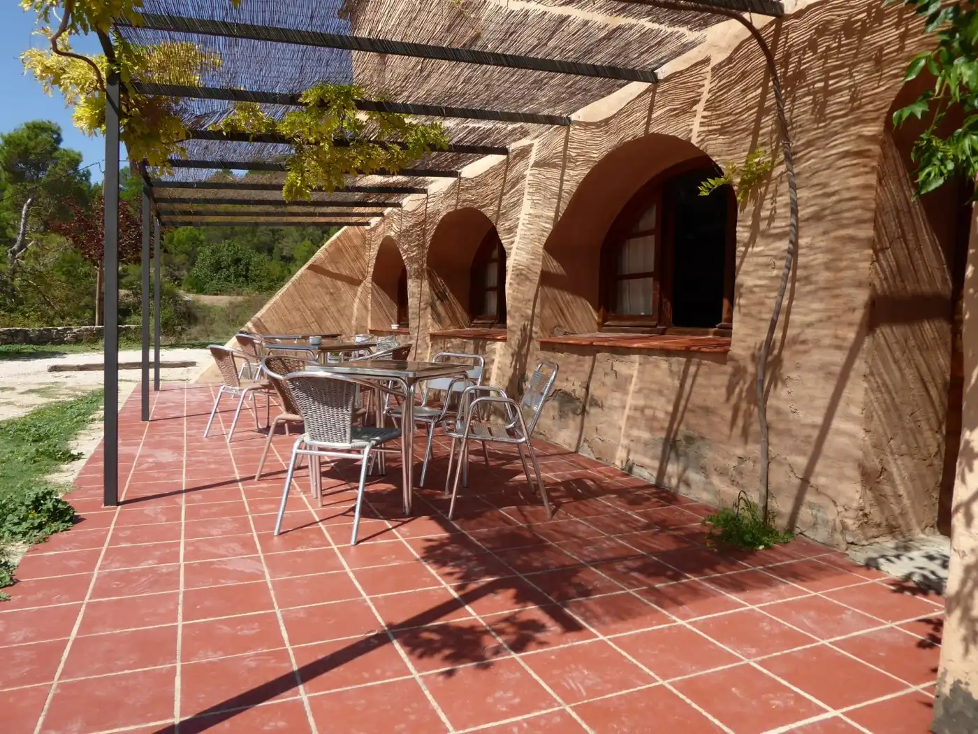 Terraza de Finca rústica en venta en Sant Martí de Tous con Aire acondicionado, Calefacción y Jardín privado