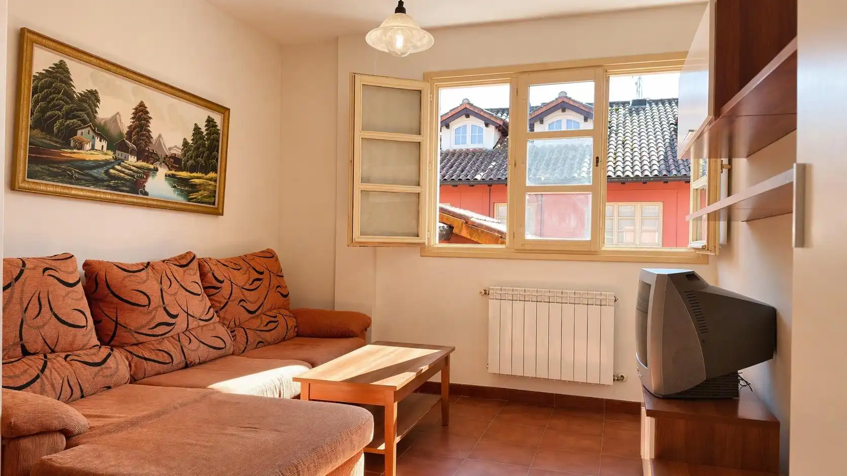 Sala de estar de Apartamento en venta en Comillas (Cantabria) con Calefacción, Terraza y Trastero
