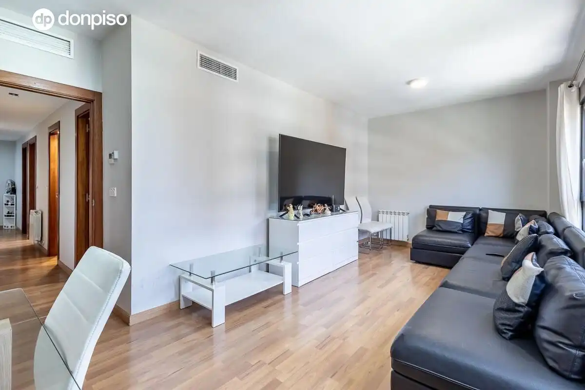 Flat with pool for sale in Calle EMIR 1, imagen 6