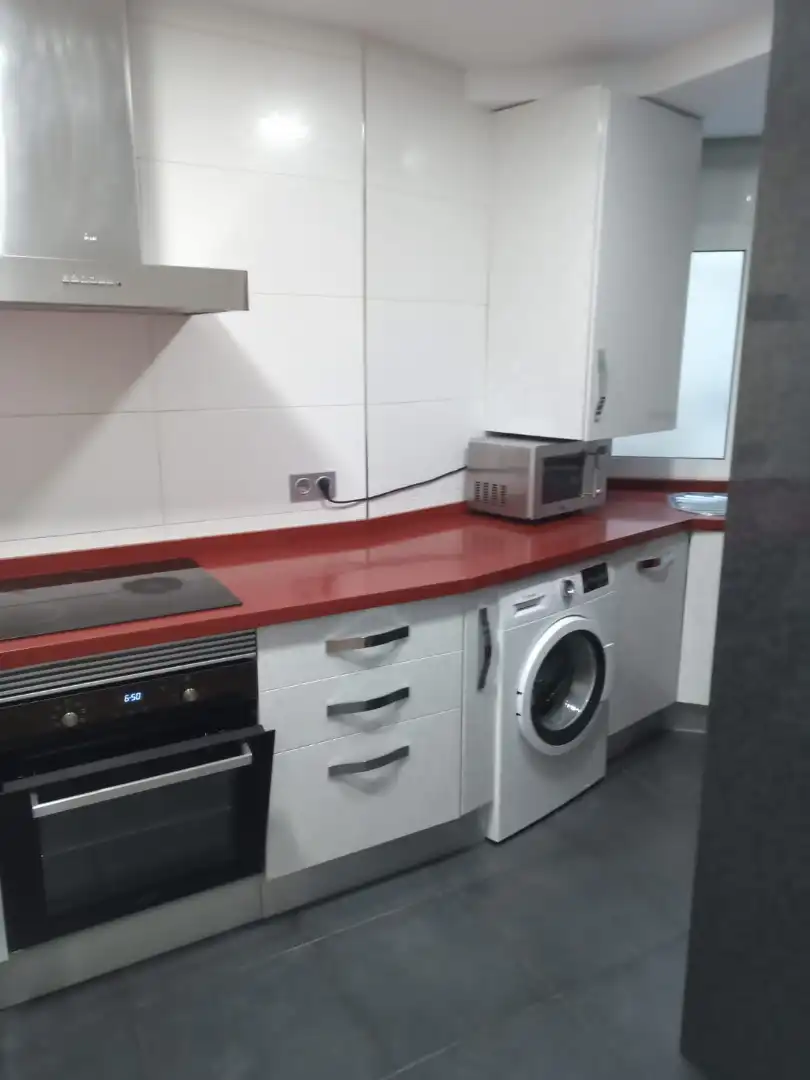 Cuina de Pis de lloguer en Elche / Elx amb Aire condicionat, Parquet i Moblat