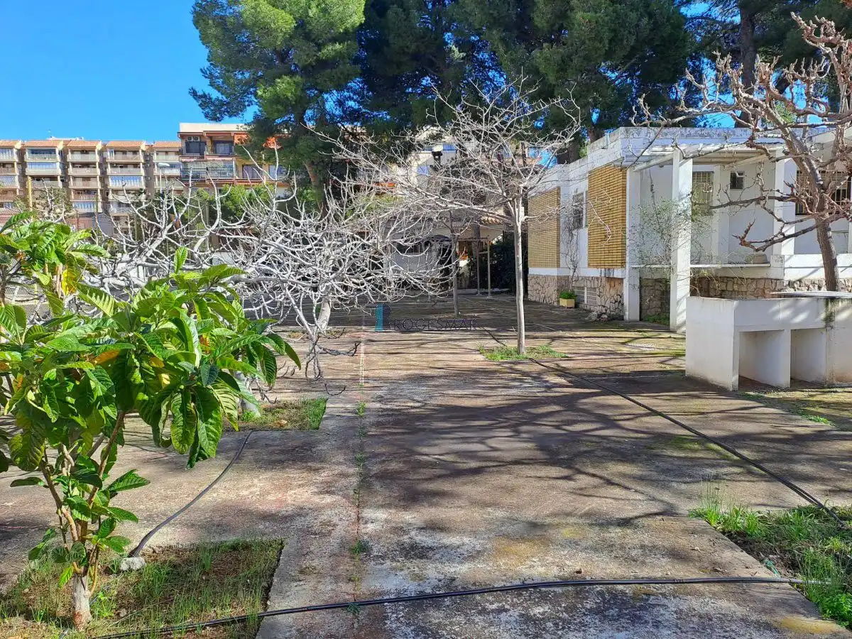Detached house for sale in Carrer Astoria, imagen 8