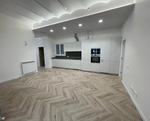 Cuina de Apartament en venda en  Barcelona Capital amb Aire condicionat i Calefacció